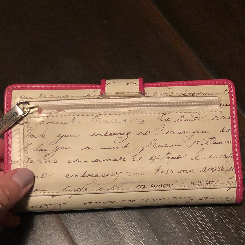 Fossil Wallet - Picture 2 of 4
